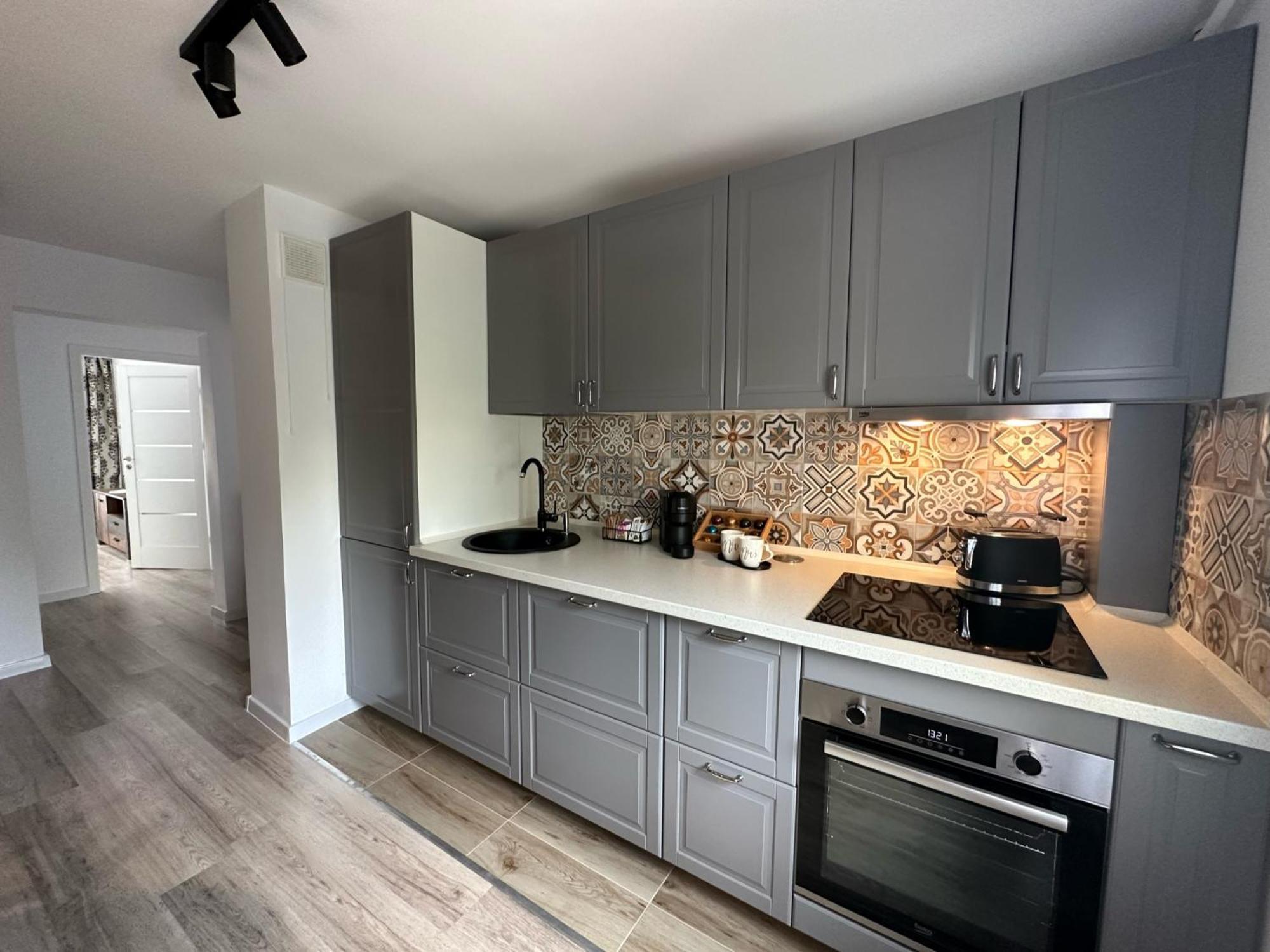 Civ Apartment